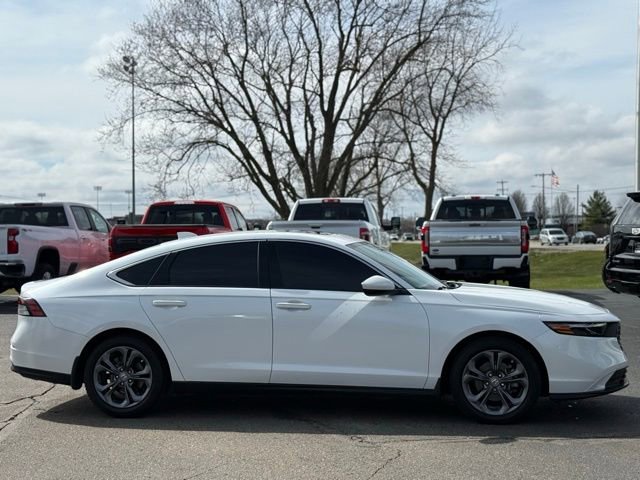 Used 2023 Honda Accord EX image 33