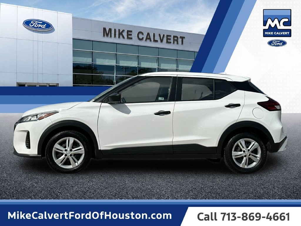 Used 2024 Nissan Kicks S FWD image 2