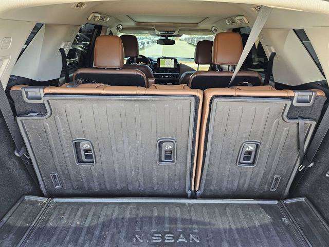 Used 2022 Nissan Pathfinder Platinum w/ Cargo Package FWD image 19