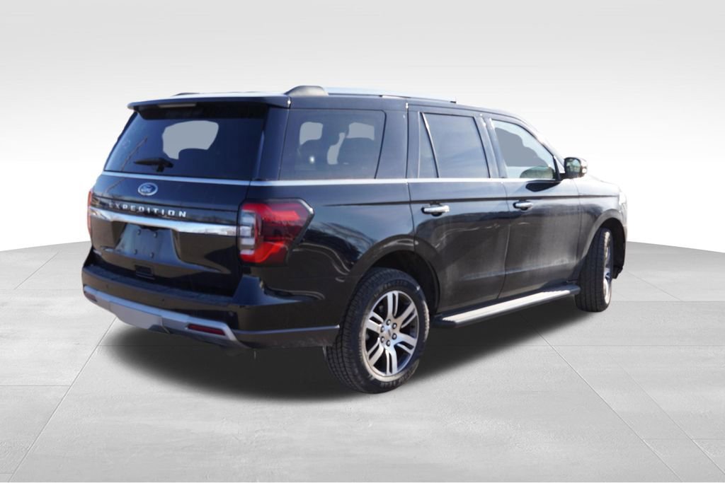 Certified 2024 Ford Expedition Limited image 3