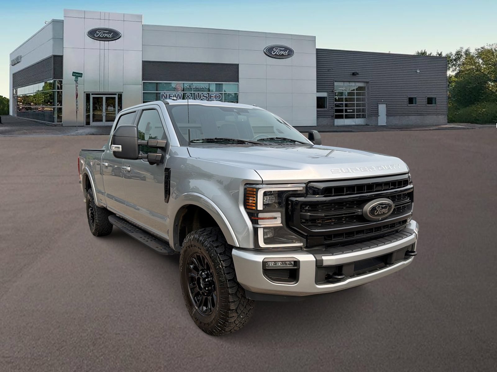 Certified 2022 Ford F250 Lariat w/ Tremor Off-Road Package AWD/4WD image 2
