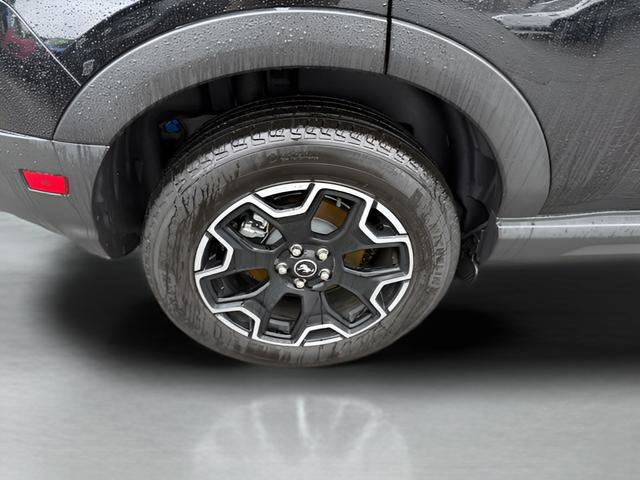 Certified 2025 Ford Bronco Sport Outer Banks w/ Outer Banks Tech Package+ AWD/4WD image 31