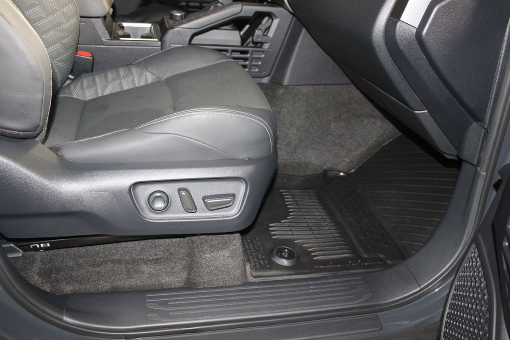 Used 2025 Toyota 4Runner TRD Sport Premium image 11