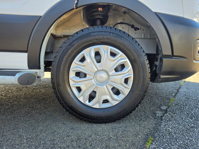 Certified 2025 Ford Transit 250 Low Roof w/ Exterior Upgrade Package RWD image 26