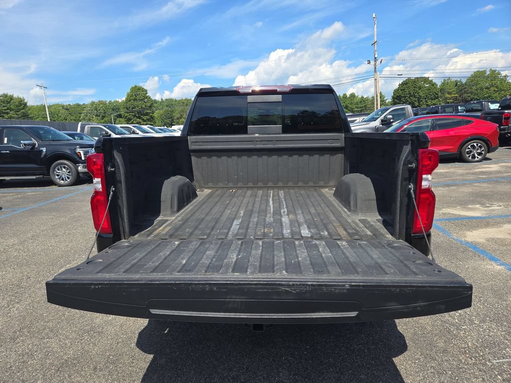 Used 2020 Chevrolet Silverado 1500 LT Trail Boss AWD/4WD image 3