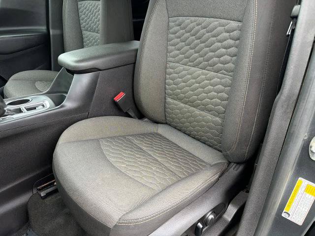 Used 2018 Chevrolet Equinox LT AWD/4WD image 17