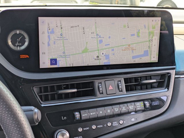 Used 2024 Lexus ES 350 F Sport FWD image 9