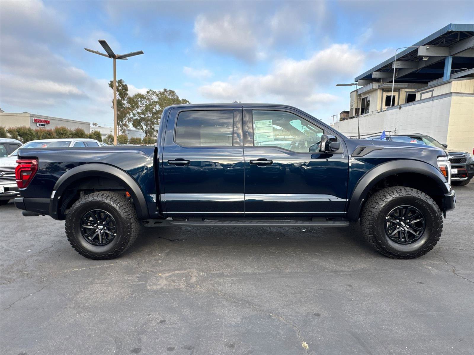 Certified 2024 Ford F150 Raptor AWD/4WD image 7