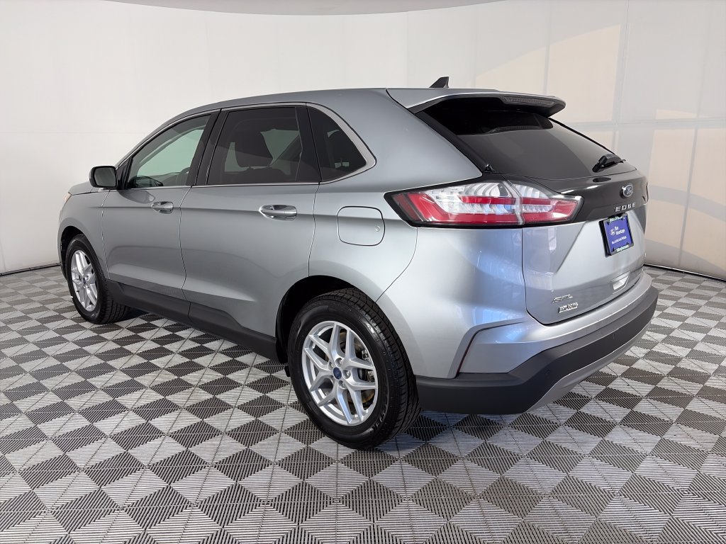 Certified 2024 Ford Edge SEL AWD/4WD image 5