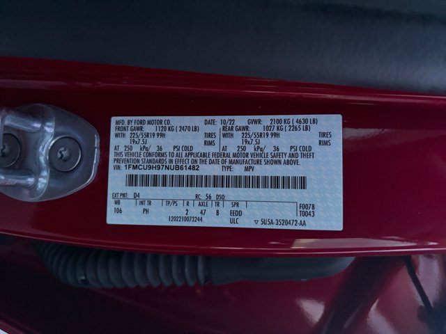 Certified 2020 Ford Escape SE AWD/4WD image 25