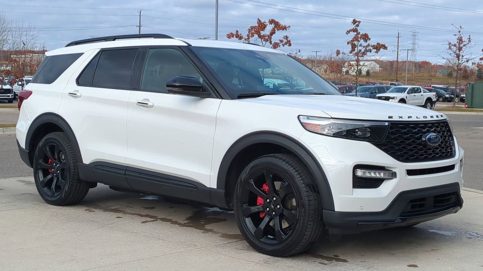 Certified 2023 Ford Explorer ST w/ Equipment Group 401A image 9