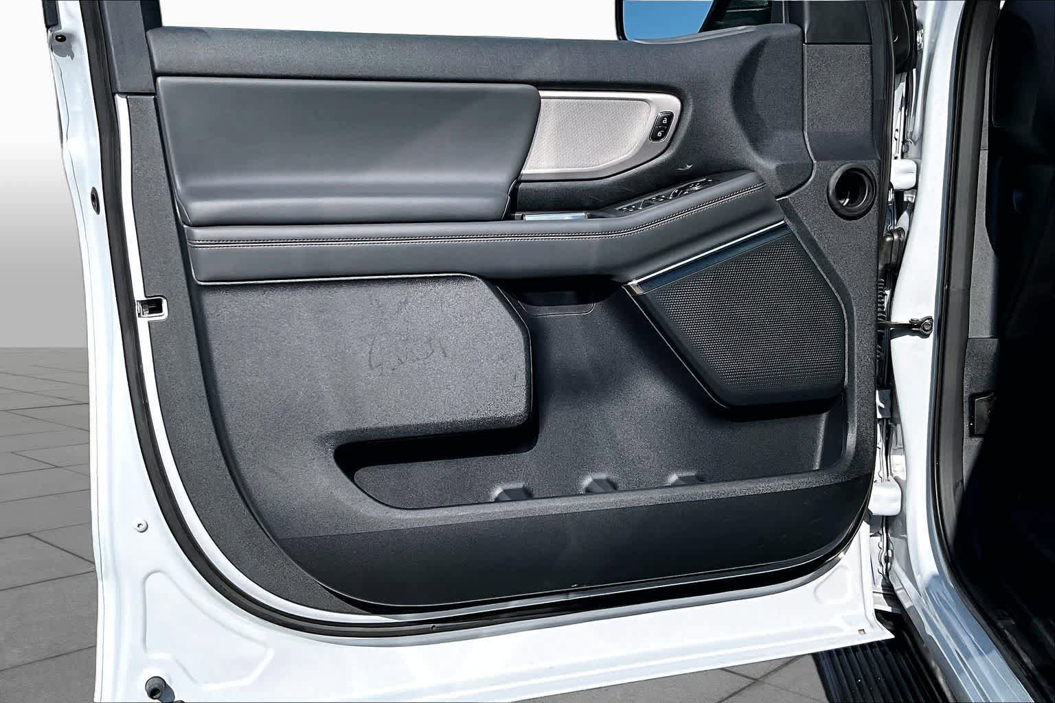Certified 2025 Ford Expedition Active RWD image 22