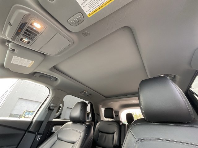 Certified 2023 Ford Explorer Limited w/ Limited Technology Package AWD/4WD image 23