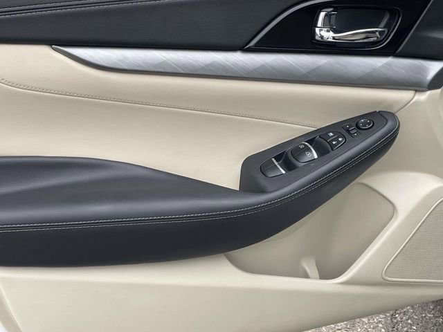Used 2017 Nissan Maxima 3.5 SL FWD image 13