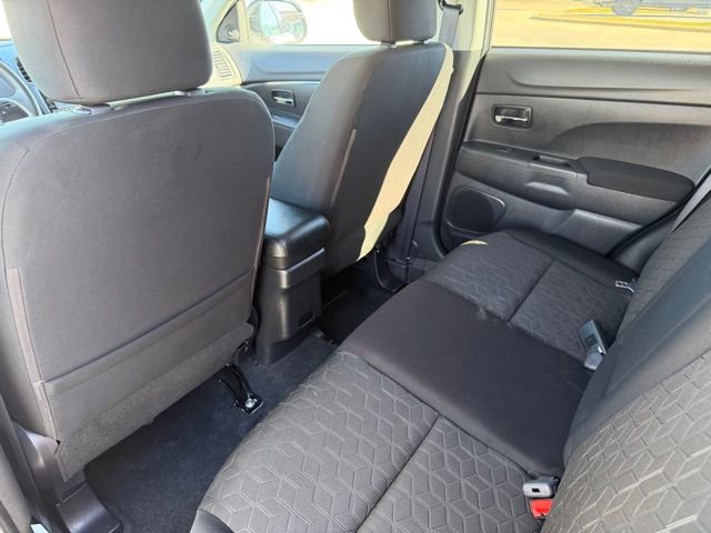 Used 2024 Mitsubishi Outlander Sport AWD image 19