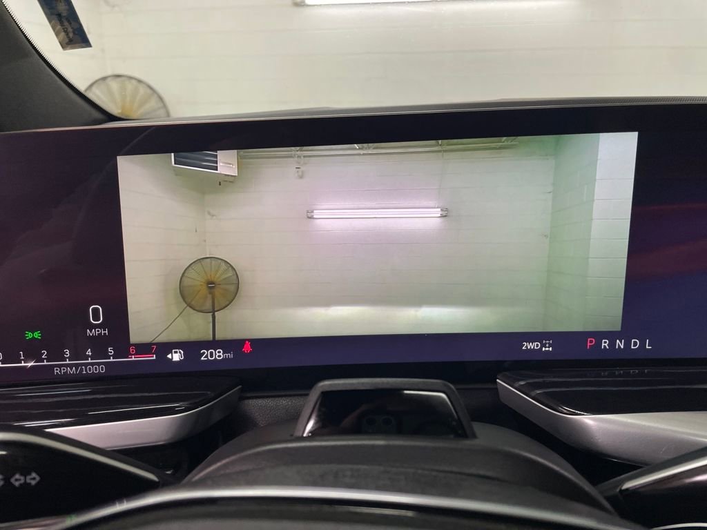 Used 2025 Cadillac Escalade Sport w/ Touring Package image 25