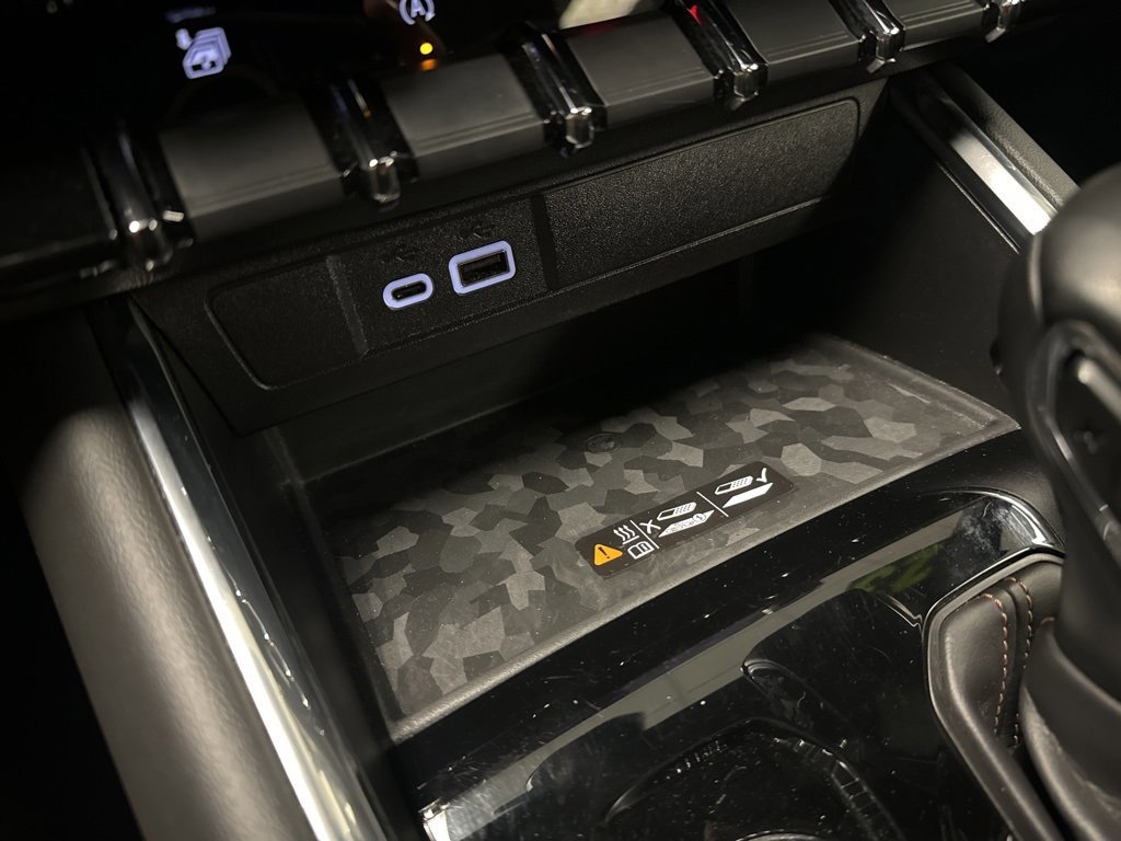 Used 2023 GMC Canyon AT4 w/ AT4 Premium Package image 30