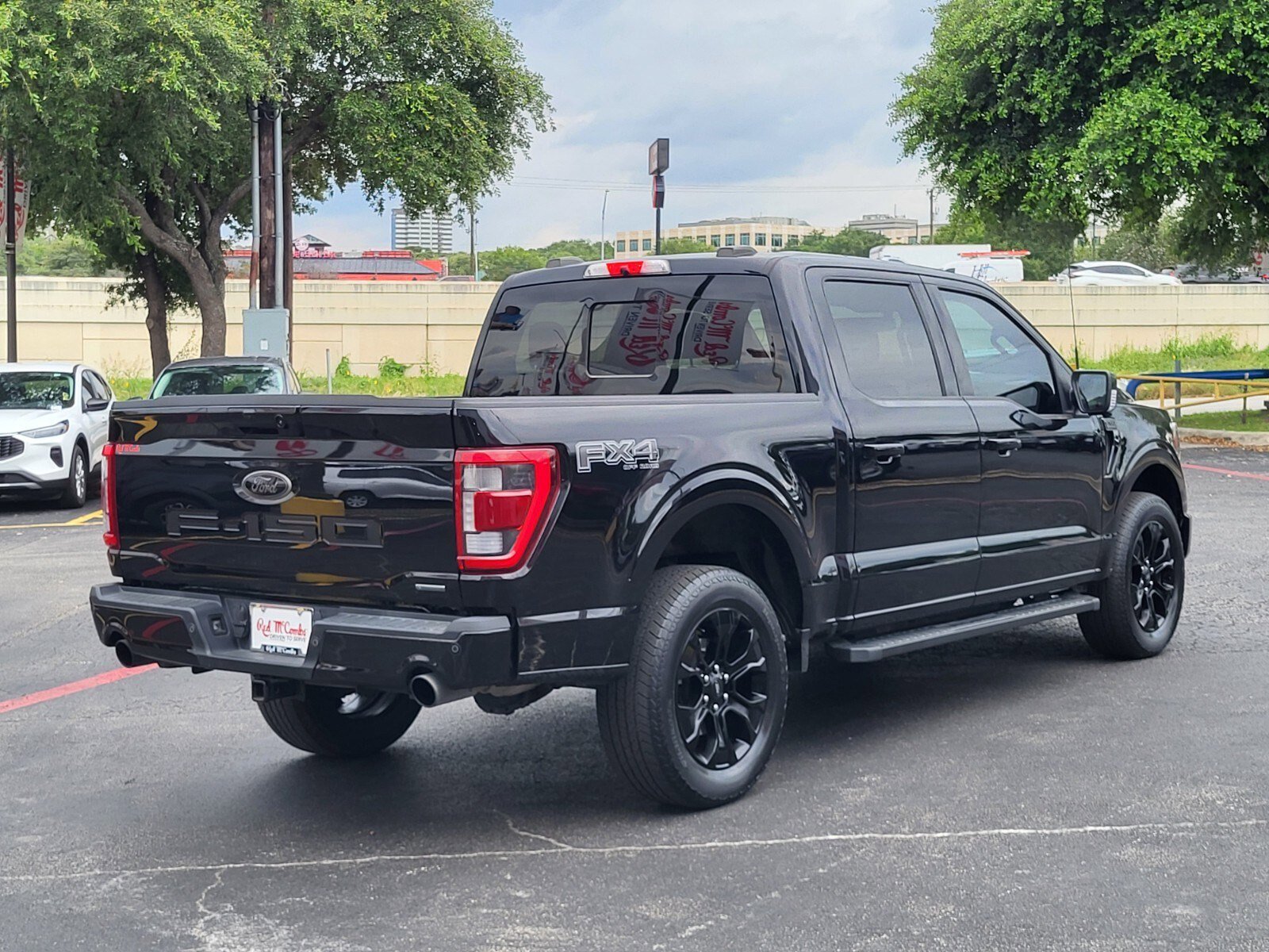 Certified 2022 Ford F150 Lariat w/ Equipment Group 502A High AWD/4WD image 4
