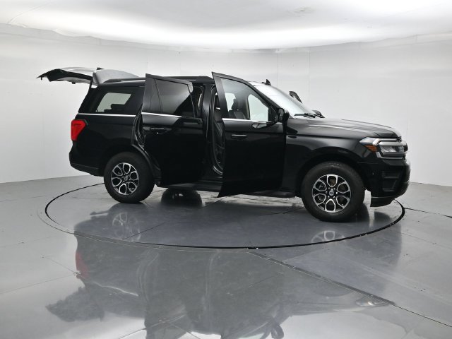Certified 2024 Ford Expedition XLT AWD/4WD image 56