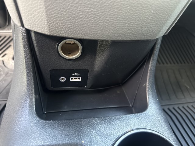 Used 2021 Nissan NV200 S w/ Back Door Glass Package FWD image 24