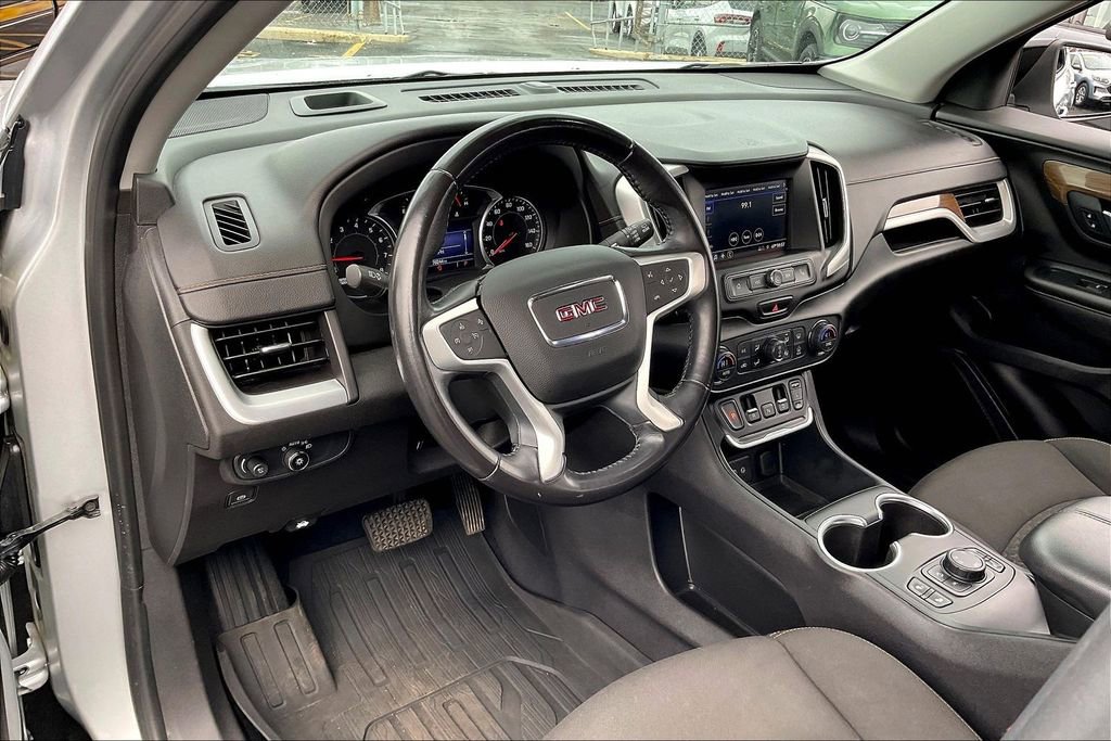 Used 2021 GMC Terrain SLE w/ Driver Convenience Package image 12