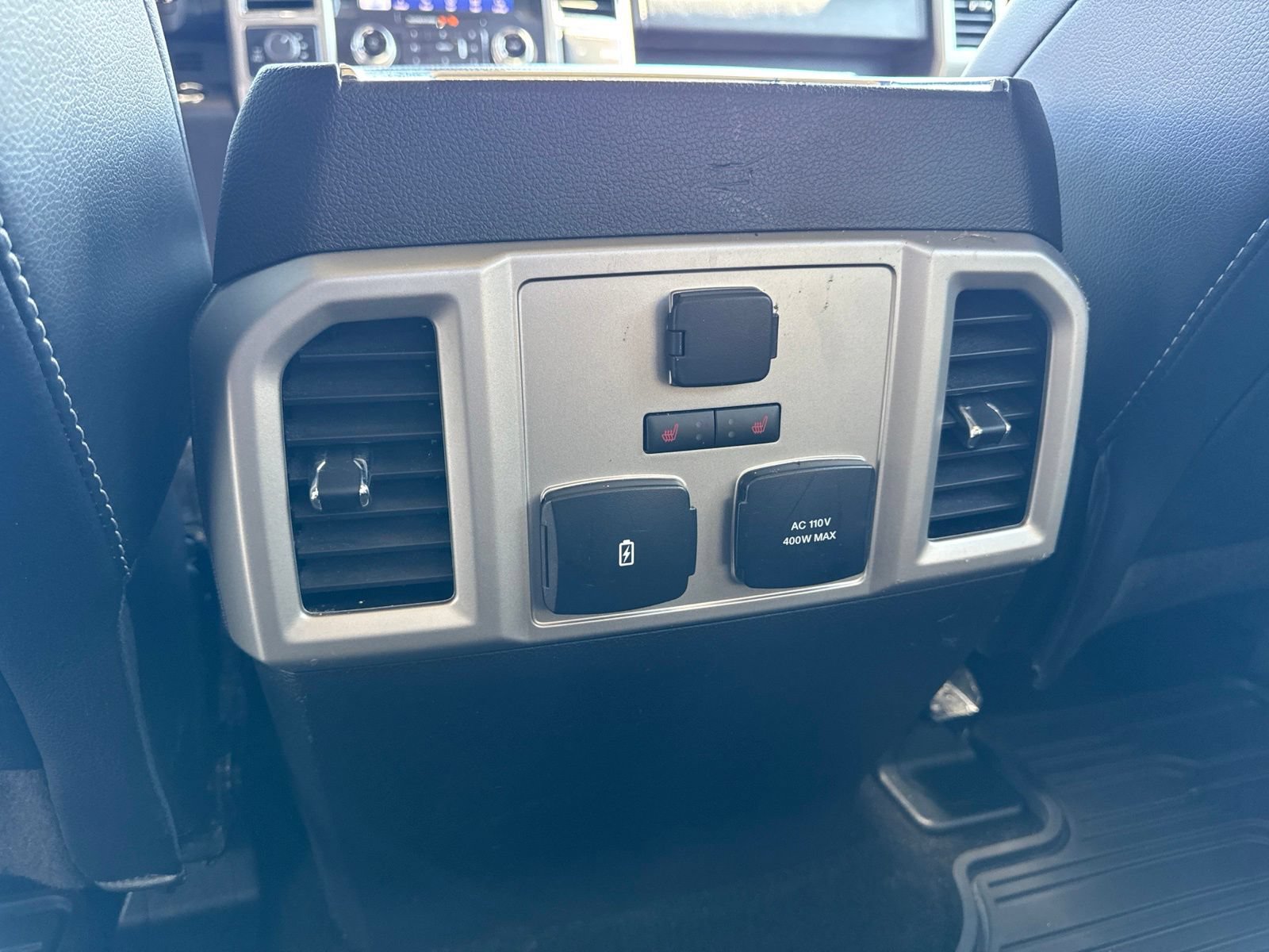 Certified 2019 Ford F150 Lariat w/ Equipment Group 502A Luxury AWD/4WD image 42