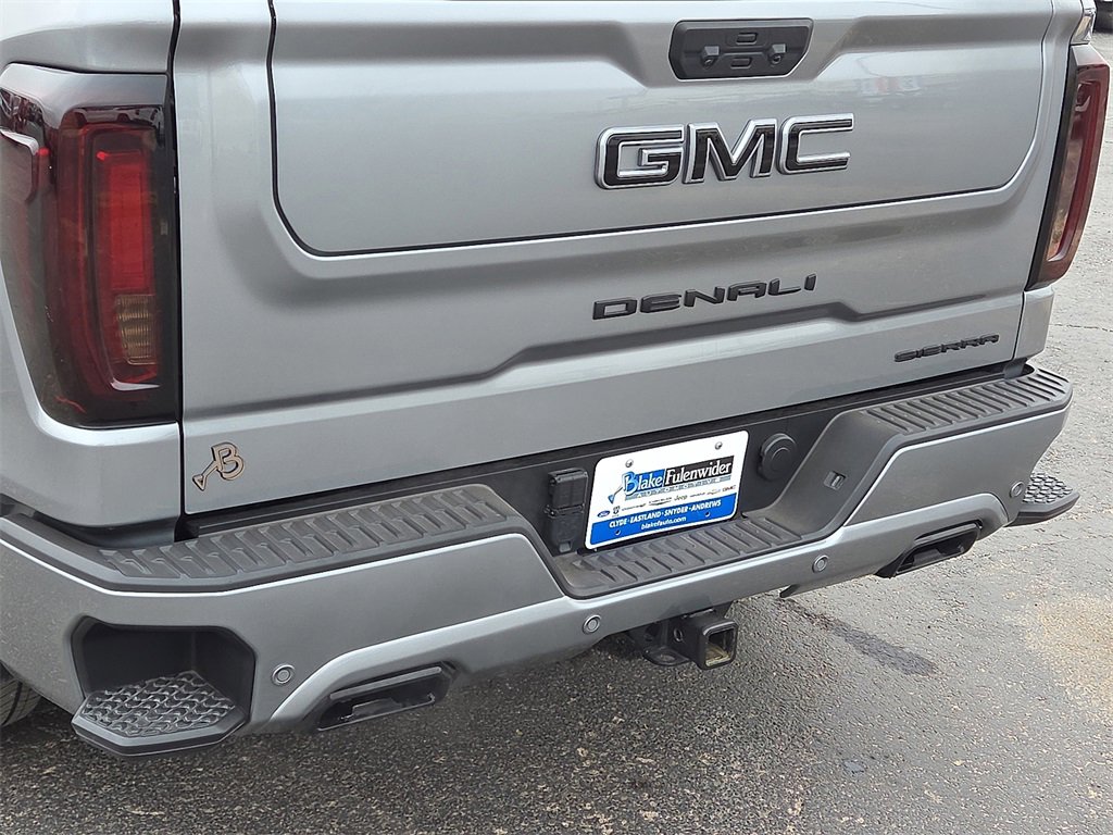 Used 2025 GMC Sierra 1500 Denali Ultimate image 16