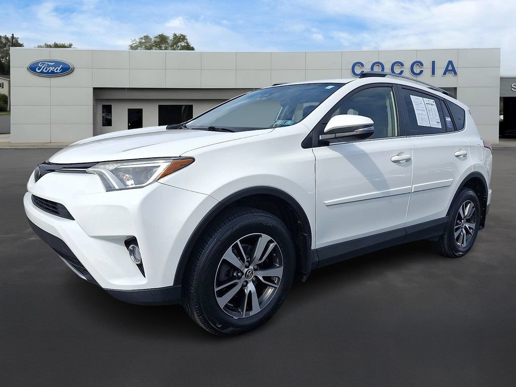 Used 2018 Toyota RAV4 XLE w/ Plus Extra Value Package AWD/4WD image 1