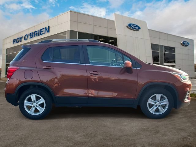 Used 2019 Chevrolet Trax LT FWD image 6