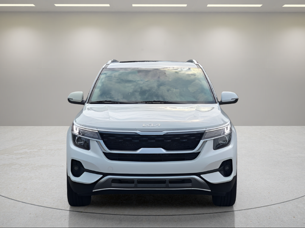 Used 2022 Kia Seltos EX AWD/4WD image 2