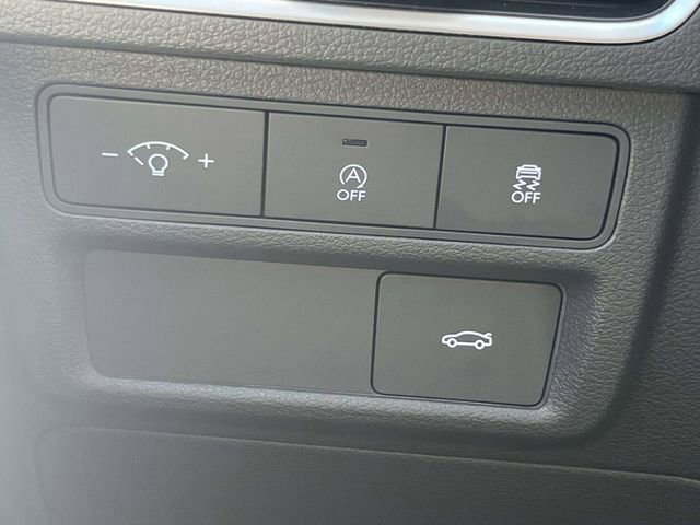 Used 2025 Hyundai Sonata SE FWD image 21