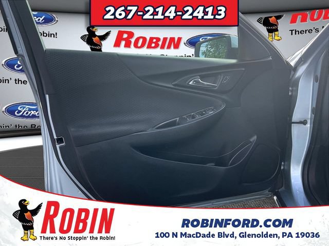 Used 2017 Chevrolet Malibu LT FWD image 20