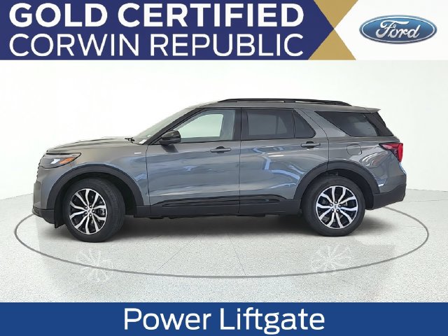 Certified 2026 Ford Explorer ST-Line AWD/4WD image 2