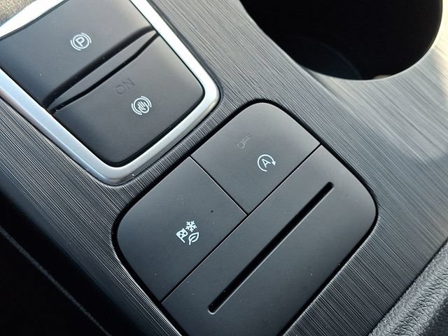 Certified 2023 Ford Escape Active FWD image 23