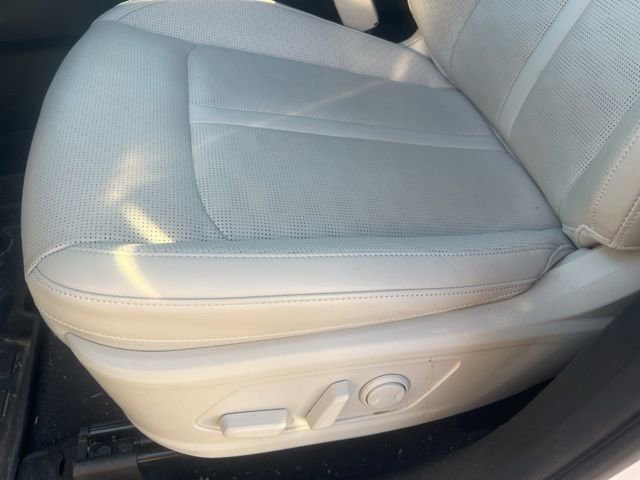 Used 2025 Kia Sorento SX FWD image 10