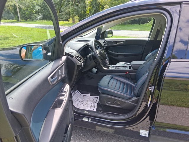 Certified 2023 Ford Edge SEL w/ Sport Appearance Package AWD/4WD image 9
