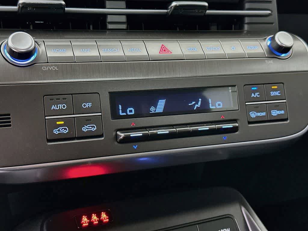 Used 2025 Hyundai Kona SEL FWD image 17