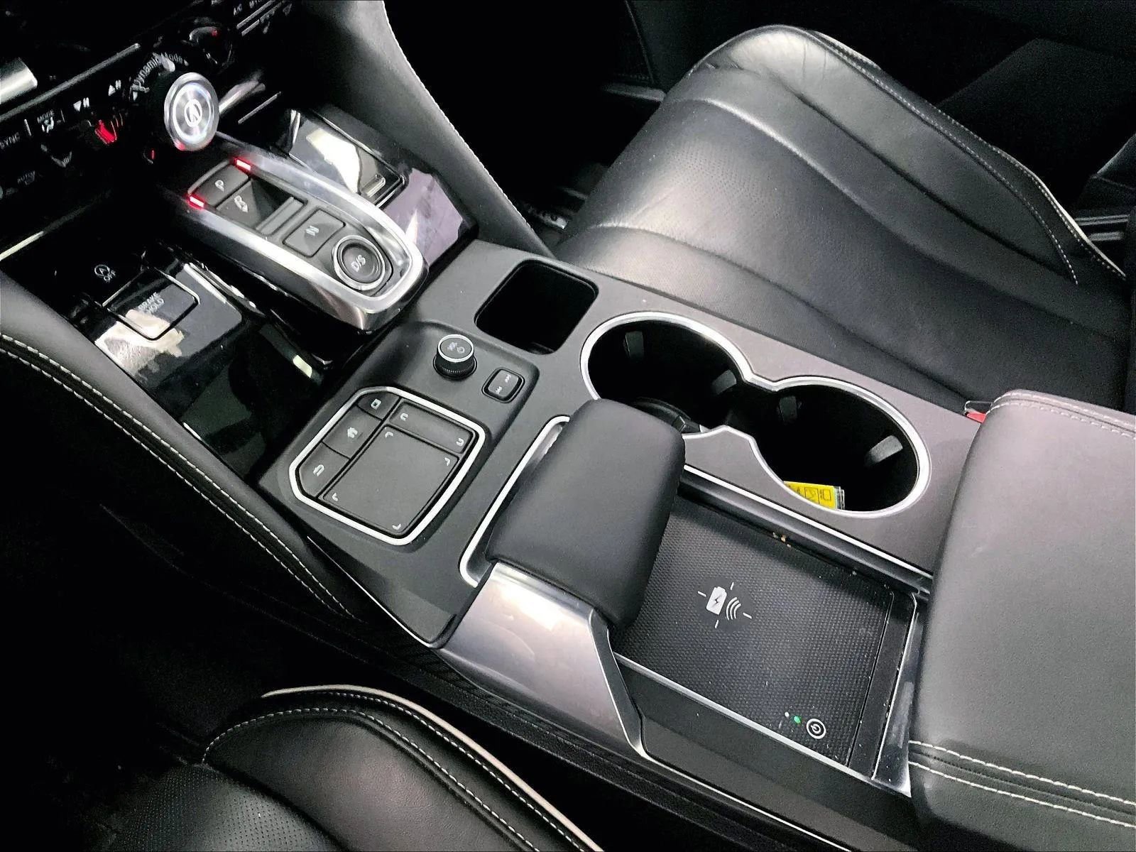 Used 2022 Acura MDX SH-AWD w/ Advance Package image 16