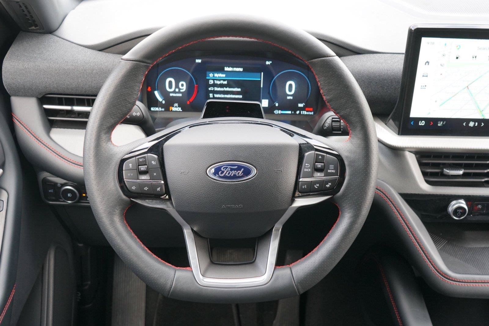 Certified 2025 Ford Explorer ST-Line w/ ST-Line Street Pack AWD/4WD image 24