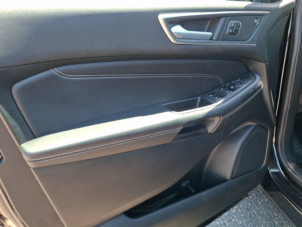 Certified 2024 Ford Edge Titanium AWD/4WD image 14