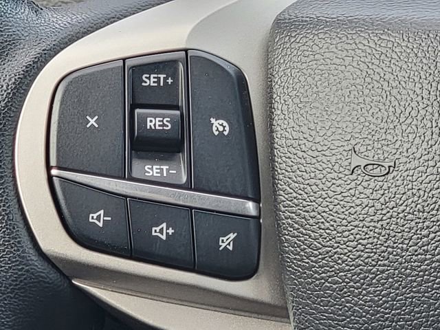 Certified 2023 Ford Explorer XLT w/ Equipment Group 202A AWD/4WD image 34