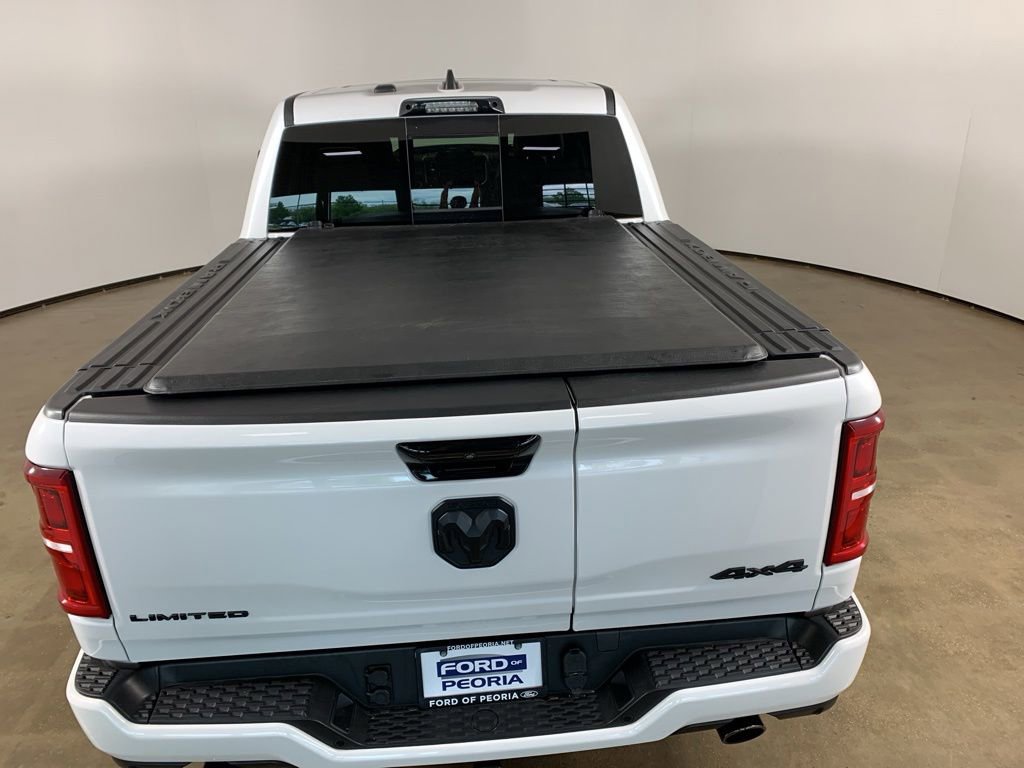Used 2025 RAM 1500 Limited AWD/4WD image 13