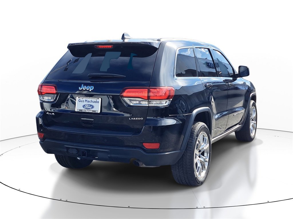 Used 2022 Jeep Grand Cherokee Laredo E w/ Security & Convenience Group image 3