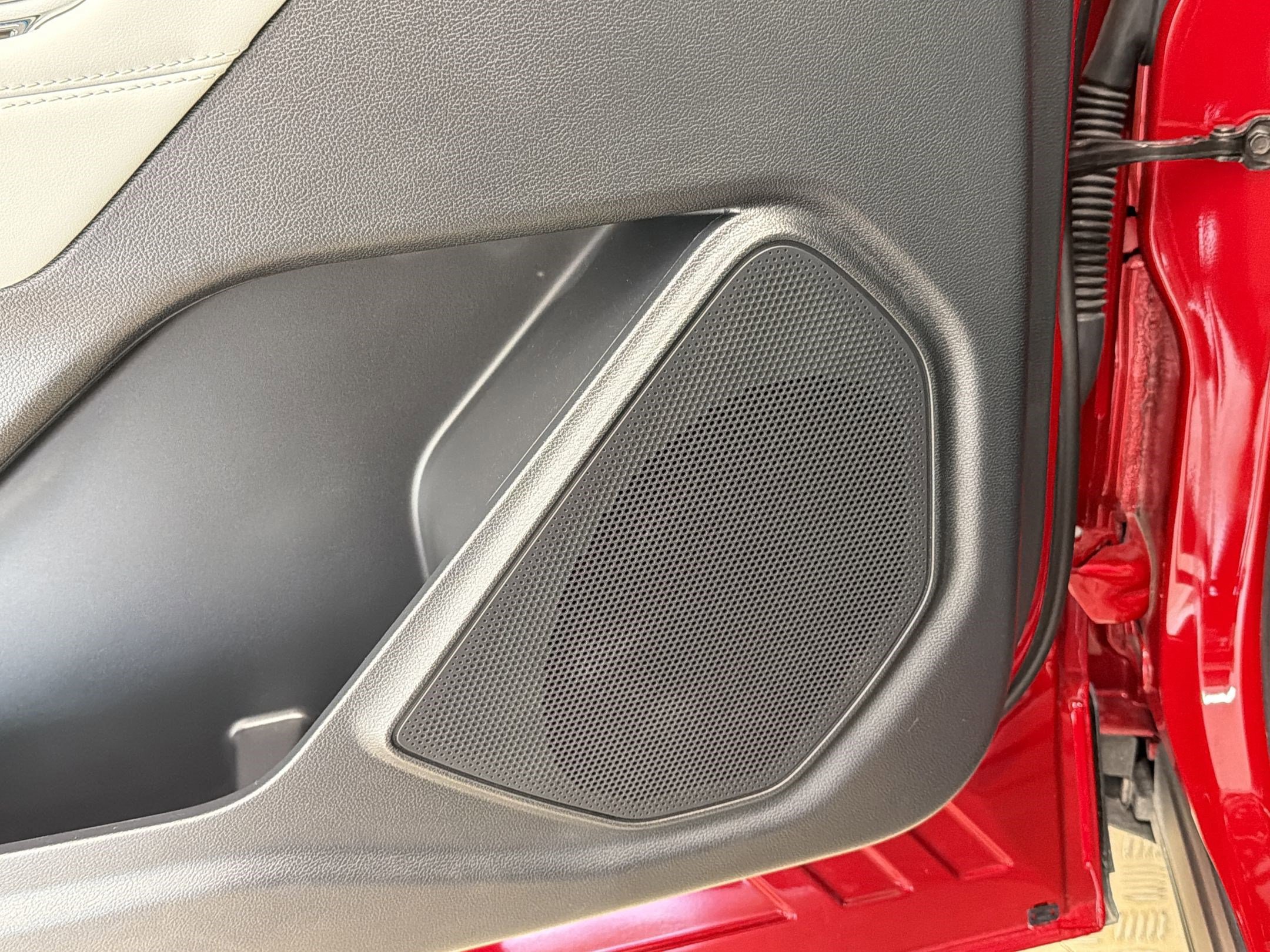 Certified 2025 Ford Explorer Platinum w/ Ultimate Package image 22