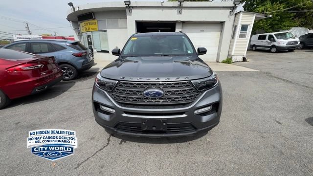 Certified 2023 Ford Explorer XLT w/ Equipment Group 202A AWD/4WD image 5