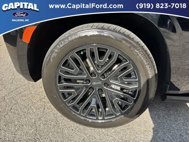 Used 2023 GMC Yukon AT4 w/ AT4 Premium Plus Package image 12