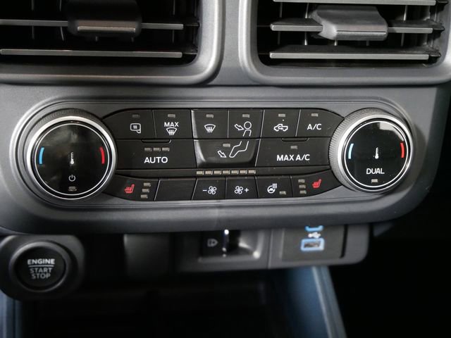 Certified 2024 Ford Maverick Lariat w/ Black Appearance Package image 23