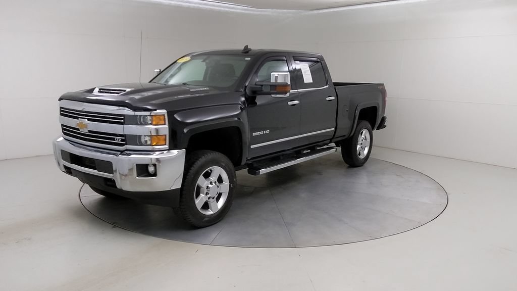 Used 2018 Chevrolet Silverado 2500 LTZ w/ Duramax Plus Package AWD/4WD image 20