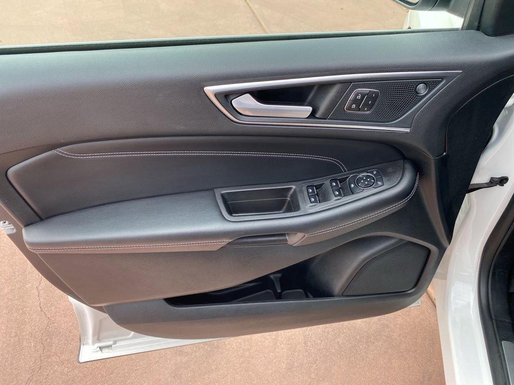 Certified 2023 Ford Edge Titanium image 25