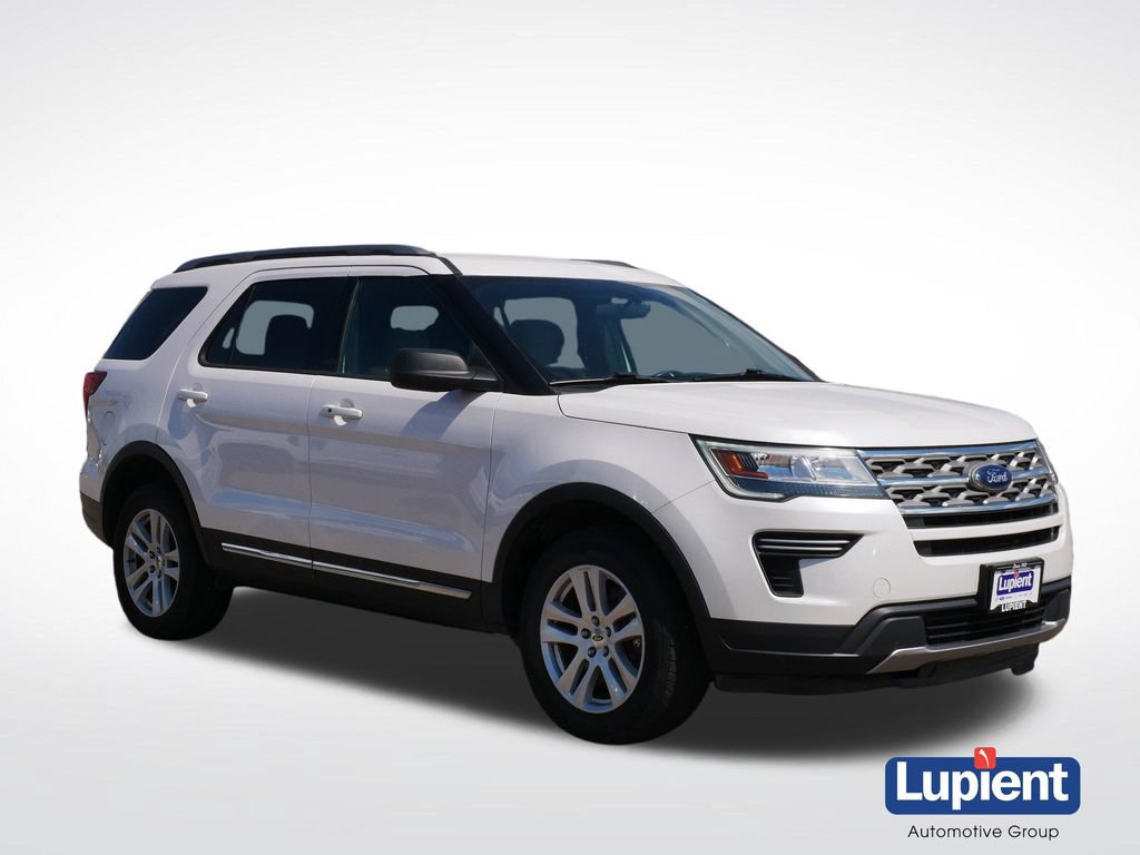 Certified 2018 Ford Explorer XLT AWD/4WD image 1